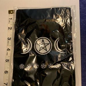 A deck of brand new Tarot cards with bag